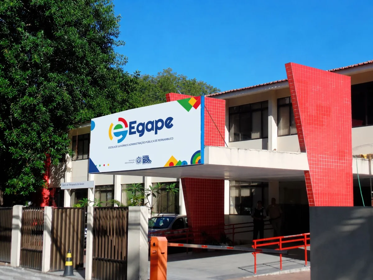 EGAPE abre 3.275 vagas em 29 cursos gratuitos para junho, com nova modalidade semipresencial