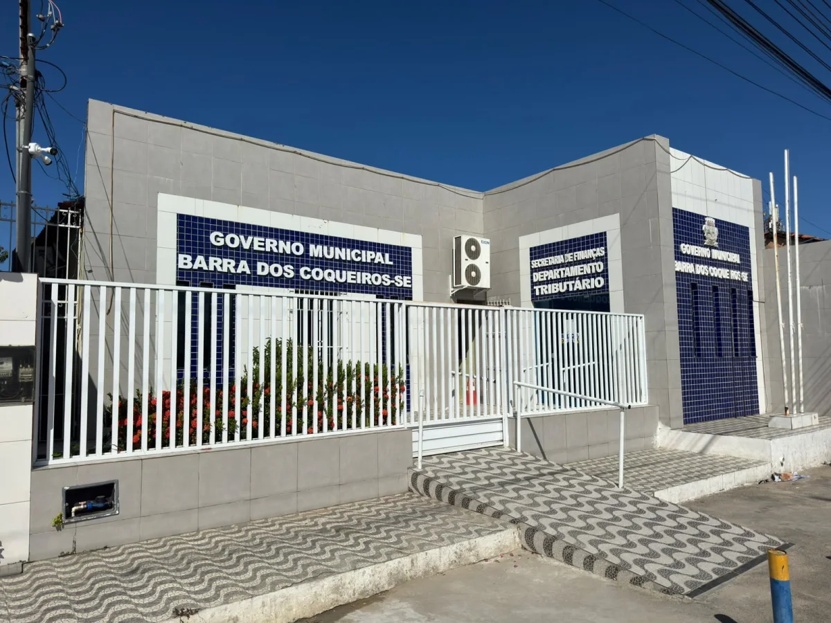 Prefeitura de Barra dos Coqueiros fecha ao meio-dia na segunda (29) devido ao jogo do Brasil