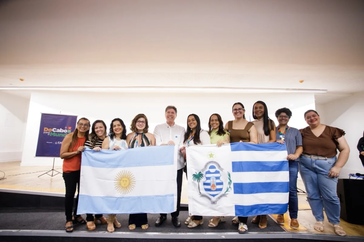 Cabo de Santo Agostinho lança intercâmbio para Argentina com vagas para alunos e professores