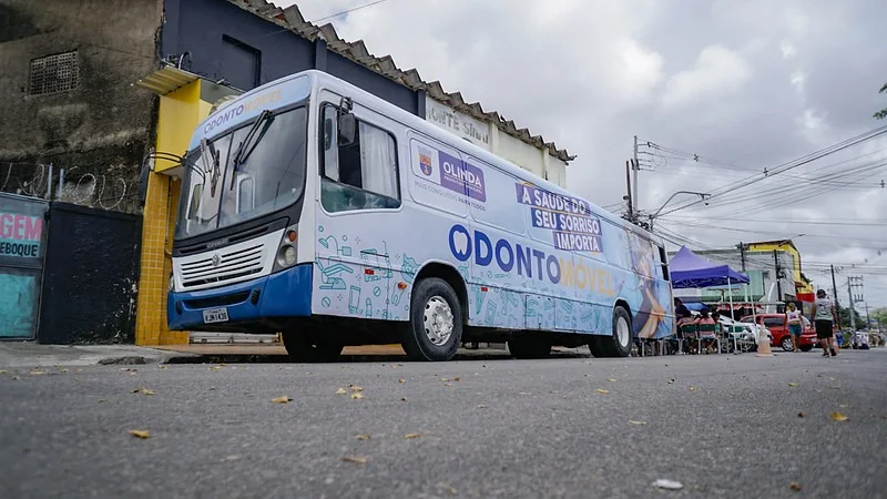 Olinda oferece atendimentos gratuitos de saúde com Clínica Móvel e Odontomóvel até 3 de julho