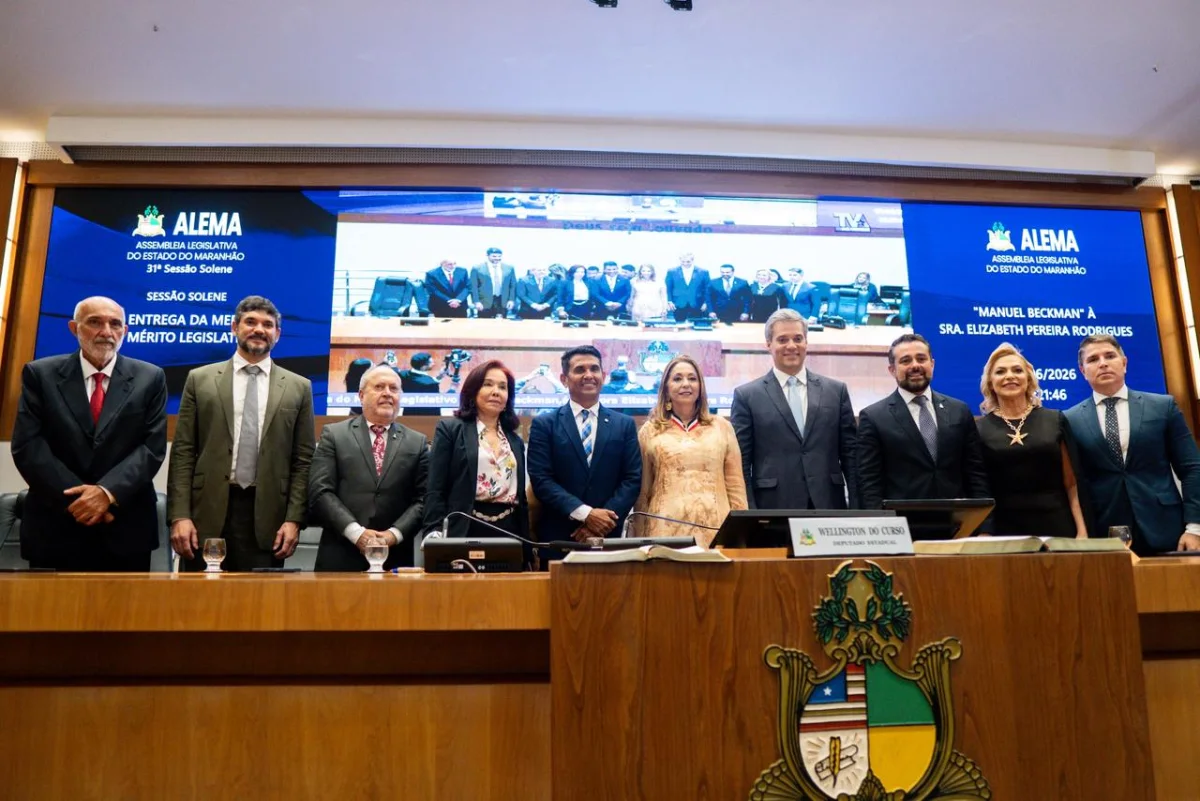 Elizabeth Rodrigues recebe Medalha Manuel Beckman da Assembleia do Maranhão