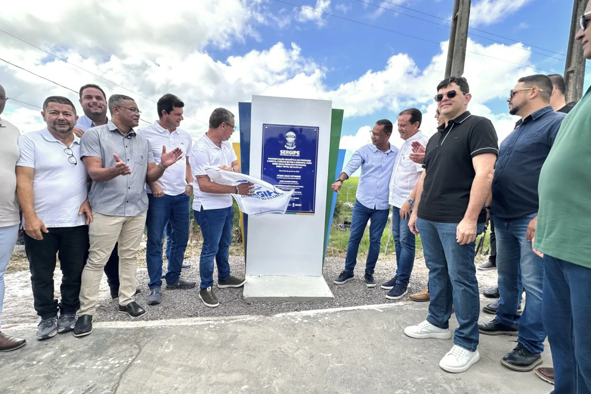Estrada do povoado Cabrita em São Cristóvão ganha pavimentação em paralelepípedo após investimento de R$ 2 milhões