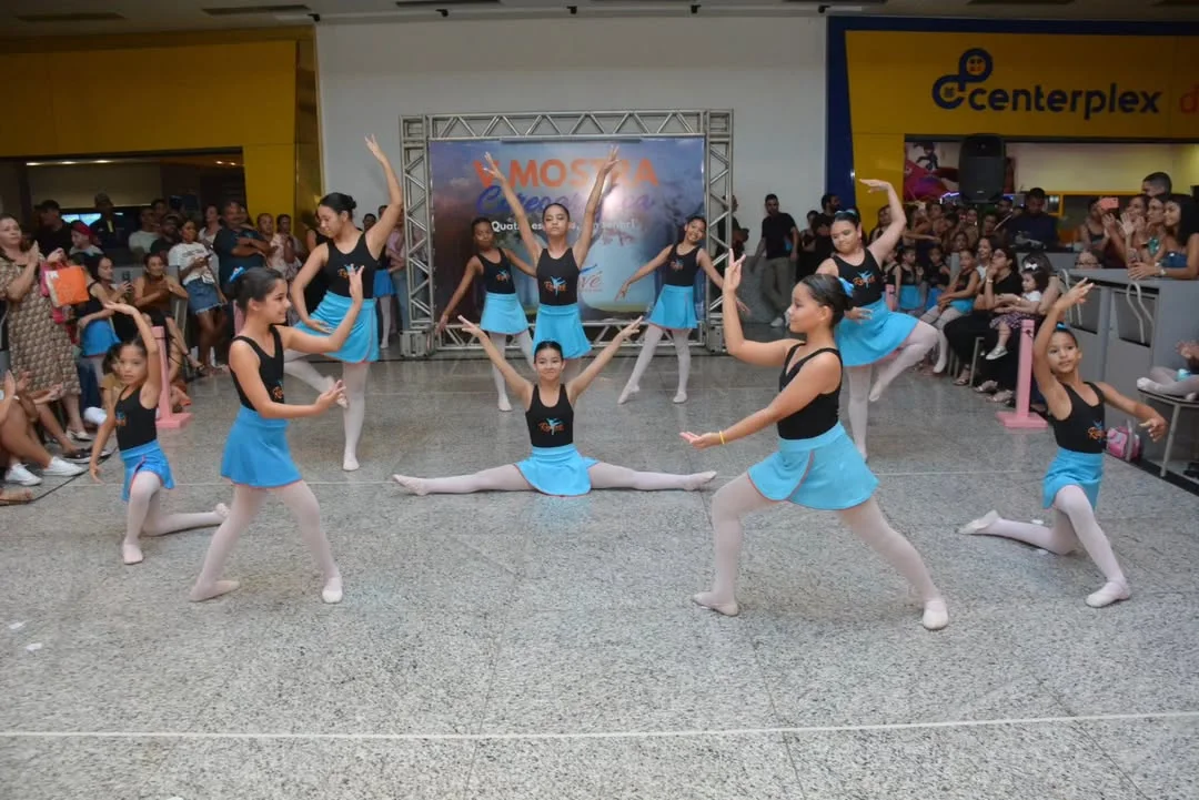 Shopping Carpina tem programação gratuita de férias com circo, mágica e Copa do Mundo