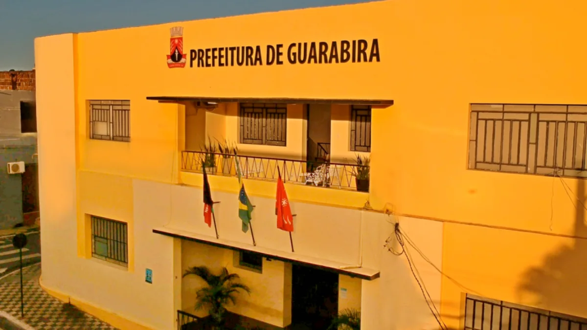 Guarabira paga 1ª parcela do 13º para aposentados na última terça (9) e para servidores da ativa nesta sexta (12)