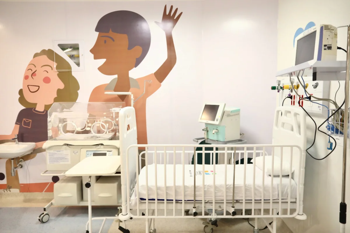 Hospital da Criança do Recife dobra leitos de UTI em dois meses