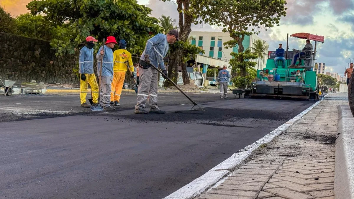 Jaboatão acelera pavimentação da Av. Sérgio Guerra após dias de chuva