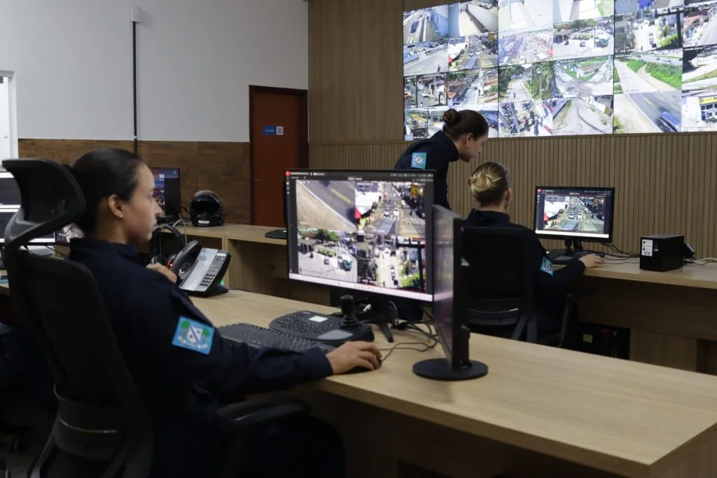 Macaíba ativa videomonitoramento integrado com PM, Bombeiros e Polícia Civil no COISP