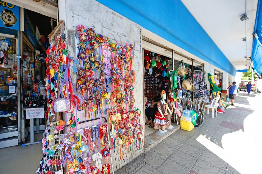 Mercados e shoppings populares de João Pessoa no feriadão de São João 2026