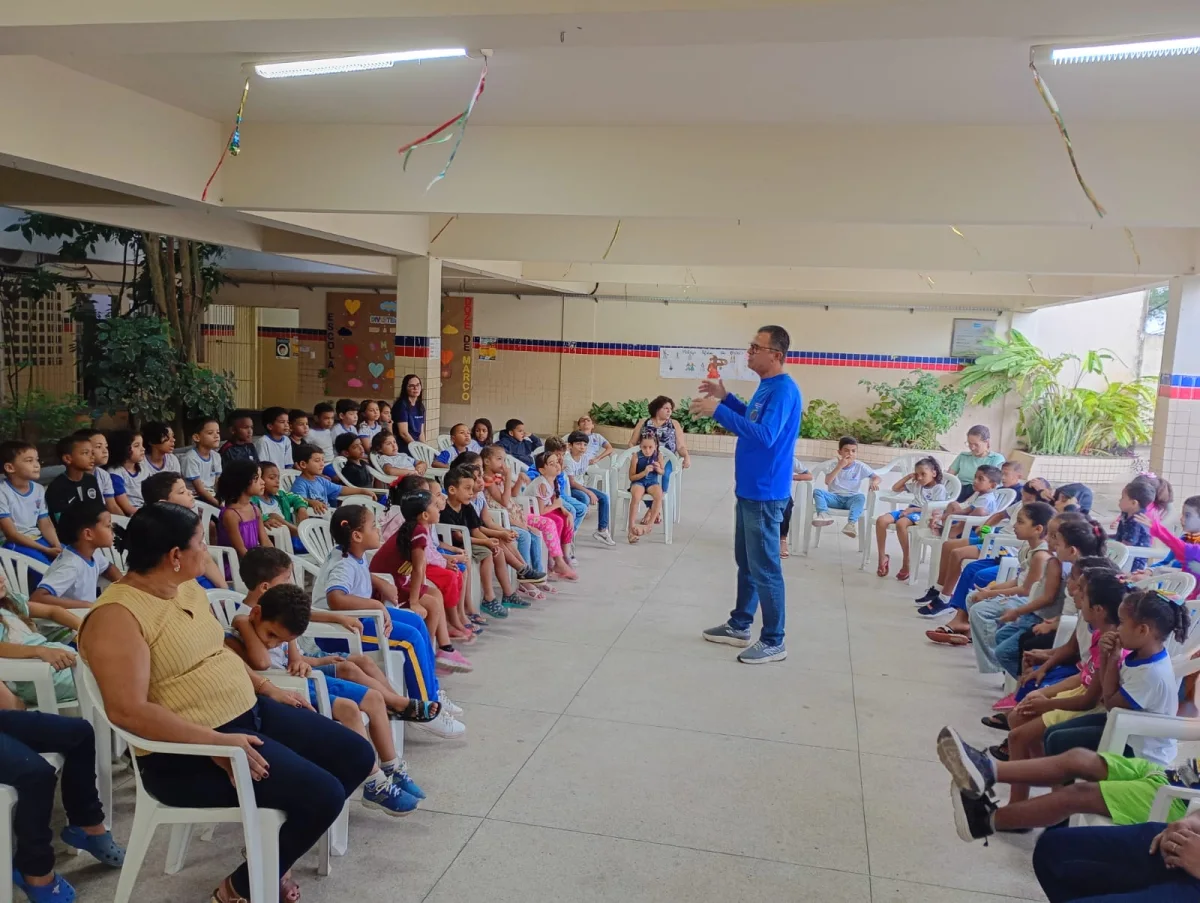 Proteção animal chega a mais de 15 escolas e alcança 1,5 mil alunos em Olinda