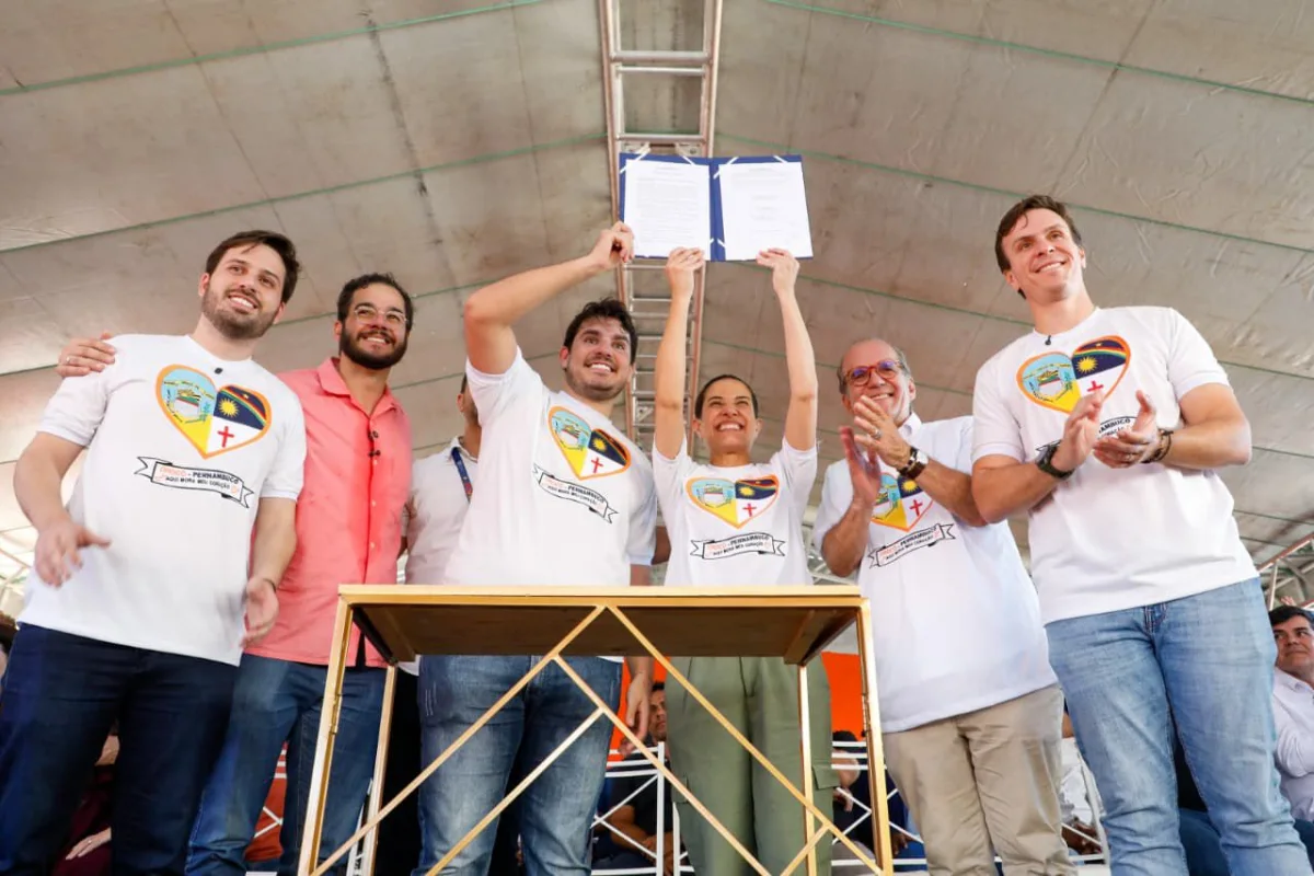 Orocó recebe R$ 23,7 mi em escola, asfalto e cozinha comunitária do Governo de PE