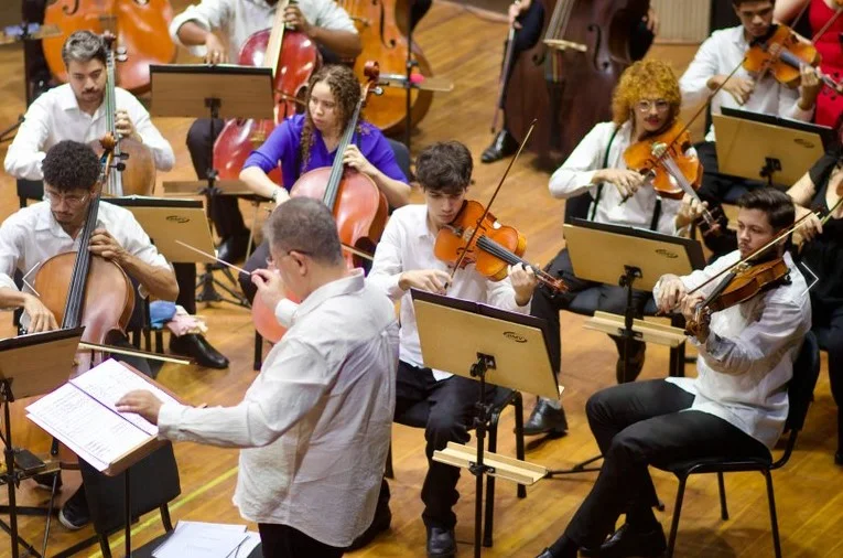 OSPB Jovem faz concerto gratuito com Saint-Saëns e xotes em João Pessoa