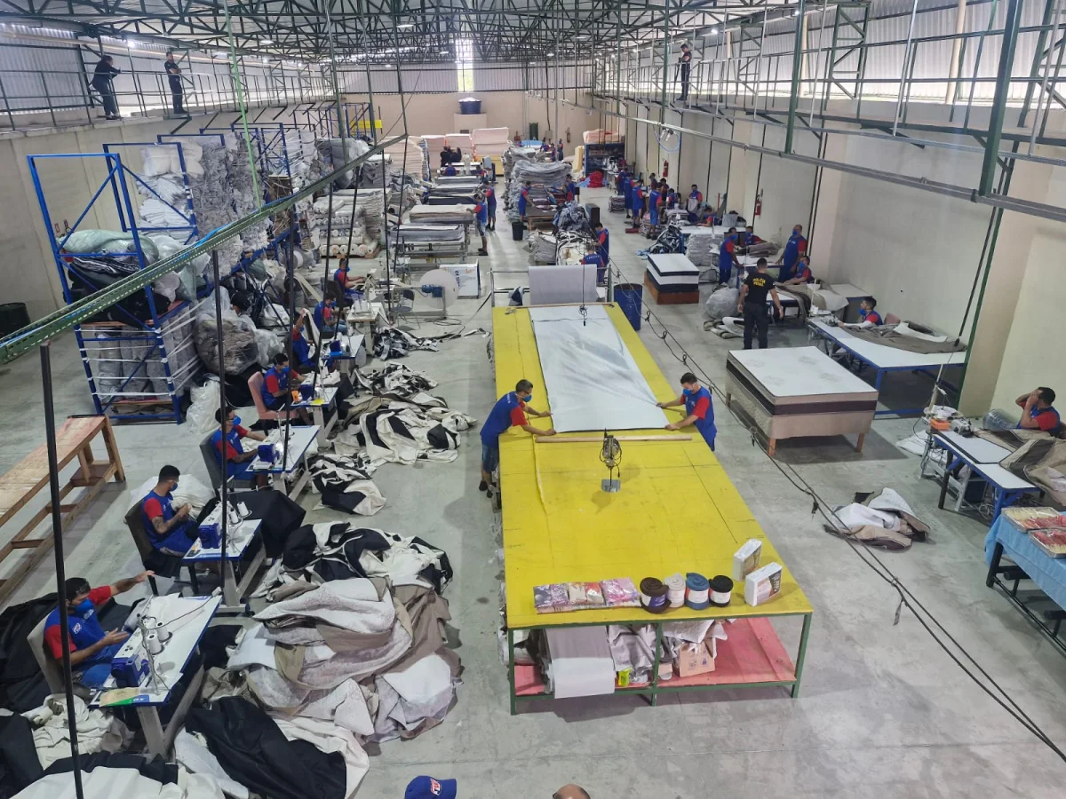 Pernambuco chega a 23 fábricas em presídios e prevê mais 16 até o fim de 2026
