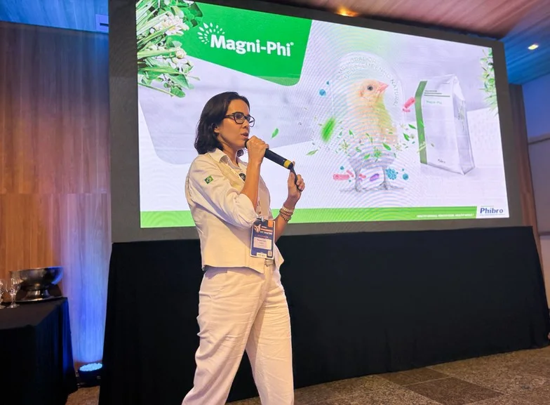 Phibro Saúde Animal apresenta soluções para saúde intestinal de aves e qualidade de ovos em simpósio no Recife