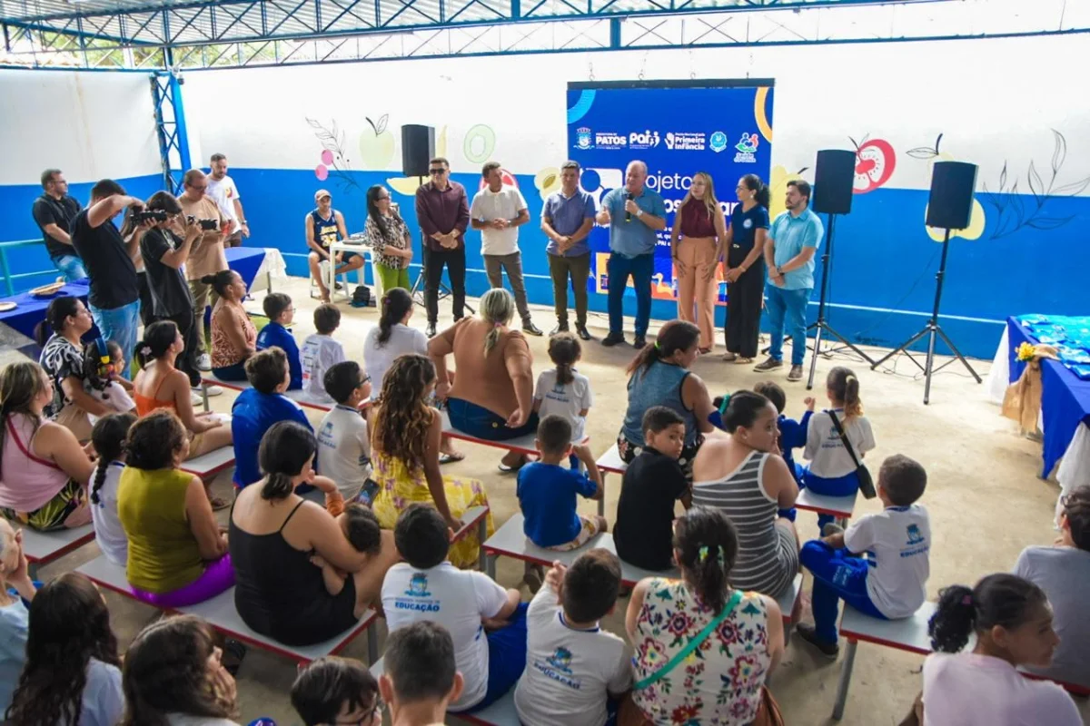 Projeto Novos Olhares supera 1.500 óculos distribuídos em Patos após entrega na Escola Raimunda Melo