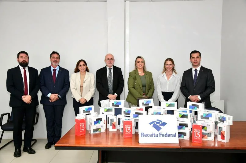 TJPE recebe 500 smartphones para digitalizar cumprimento de mandados em PE